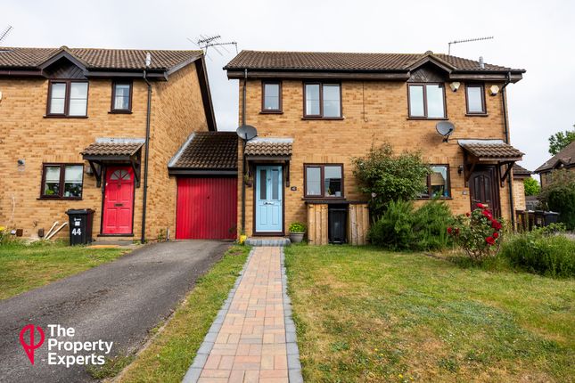 2 bed property, in Westminster Way, £350,000