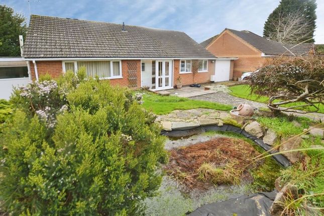 3 bed property, in Dumbleton Avenue, £315,000