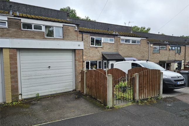 2 bed property, in Near Lands Close, £145,000