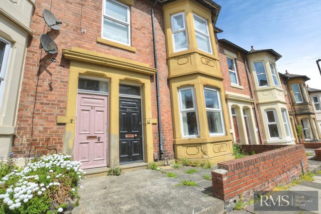 3 bed property, in Grosvenor Road, £225,000