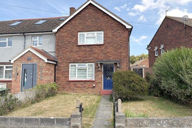 2 bed property, in Tensing Avenue, £325,000