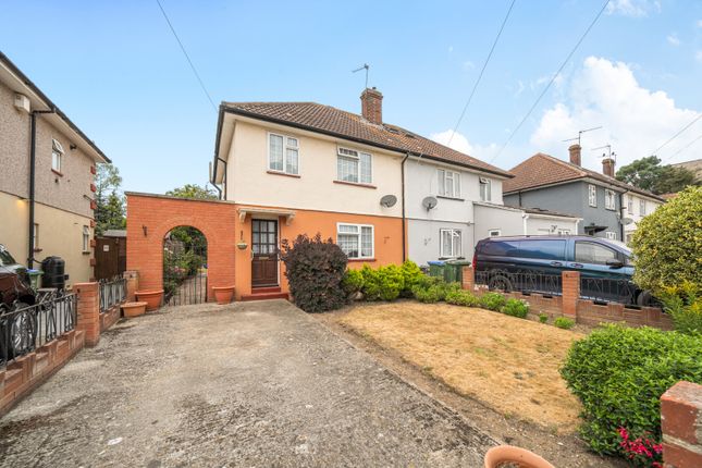 3 bed property, in Page Crescent, £375,000