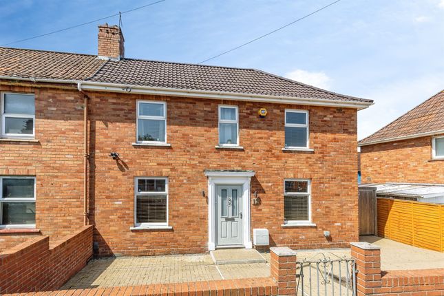 3 bed property, in Wedmore Vale, £475,000