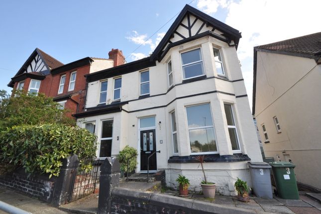 5 bed property, in Wallacre Road, £320,000