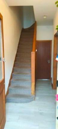 3 bed property, in Grosvenor Road, £530,000