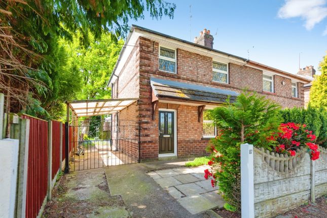 3 bed property, in King Edward Road, £200,000