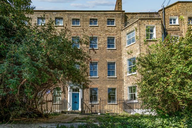 5 bed property, in Lambeth Road, £1,350,000