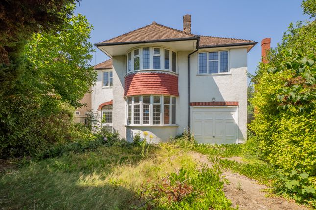 4 bed property, in Holmwood Road, £850,000