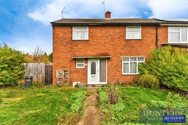 2 bed property, in West Avenue, £180,000