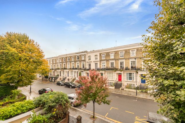 2 bed property, in Westbourne Park Road, £650,000