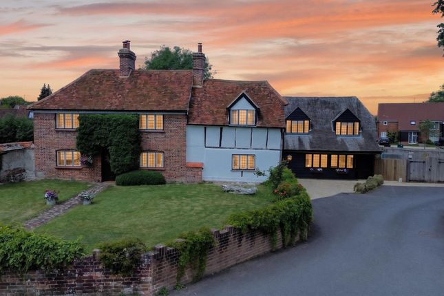 5 bed property, in High Street, £1,500,000