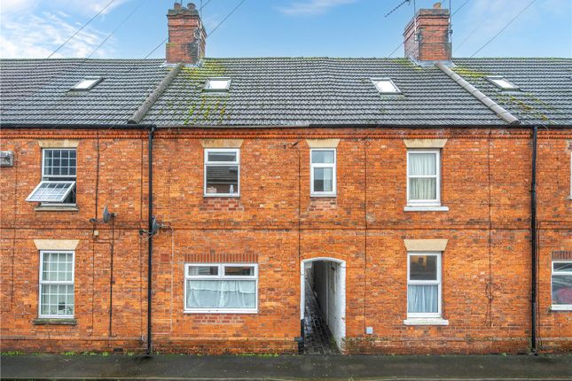 3 bed property, in Castle Street, £130,000