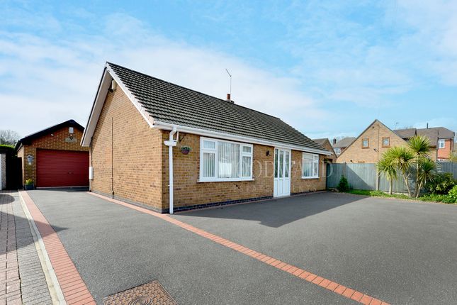 2 bed property, in Devonshire Drive, £400,000