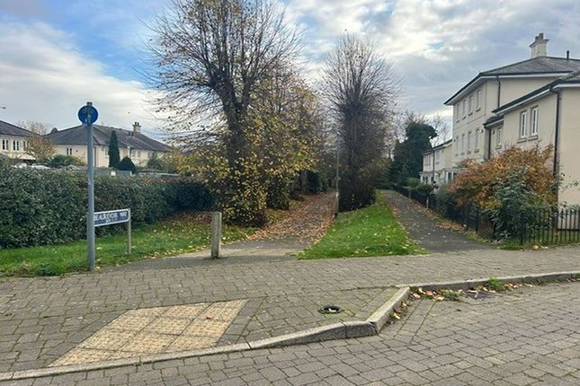 Land, in Portfolio, £3,000