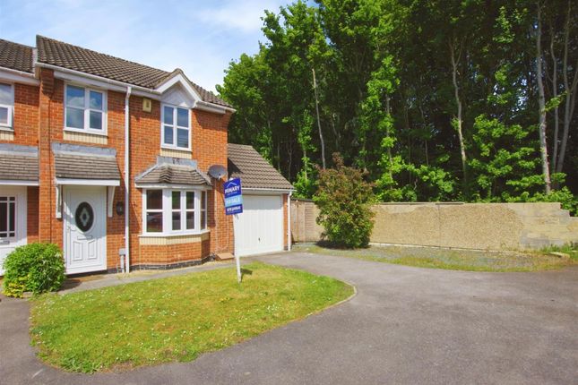 3 bed property, in Loveridge Close, £280,000