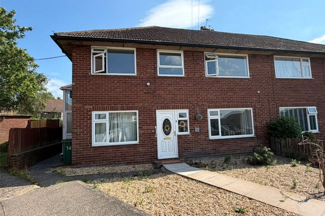 2 bed property, in James Close, £109,950