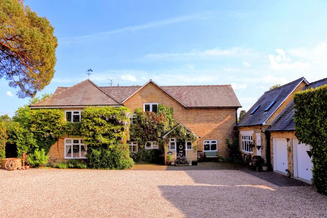 5 bed property, in Bramley Road, £1,795,000