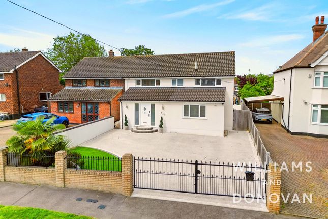 4 bed property, in High Road, £600,000