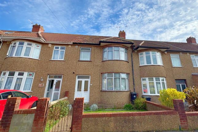 3 bed property, in Stoneleigh Crescent, £425,000