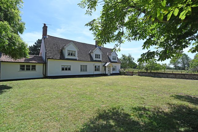 4 bed property, in Suffolk, £925,000