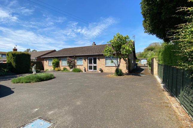 3 bed property, in Highfields Road, £580,000