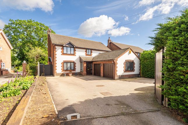 4 bed property, in Oulton Road North, £475,000
