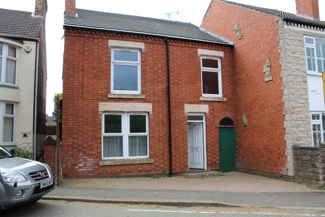 3 bed property, in West Street, £130,000