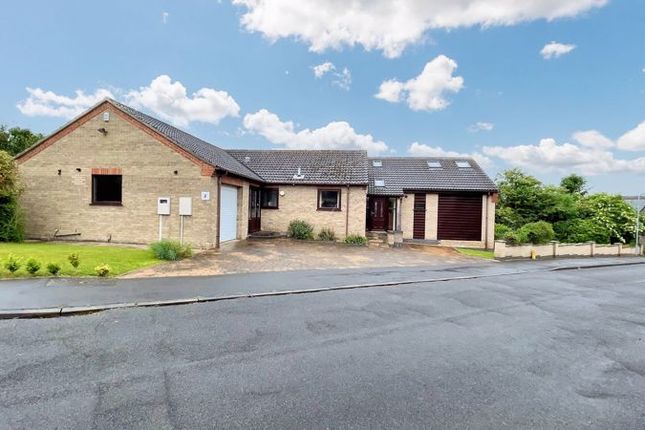 5 bed property, in Nelson Drive, £270,000