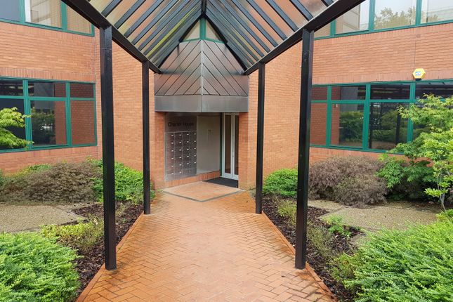 2 bed property, in 426 Avebury Boulevard, £235,000