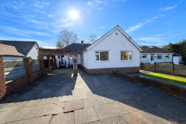 4 bed property, in Hollins Lane, £475,000