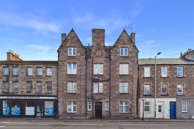 1 bed property, in Flat 3, £62,500