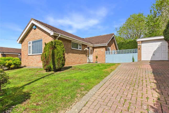3 bed property, in Meerstone Way, £350,000