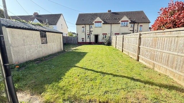 3 bed property, in Bowyer Road, £425,000