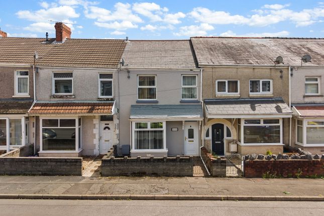 3 bed property, in Cecil Street, £150,000