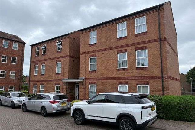 2 bed property, in Sherwood Street, £85,000