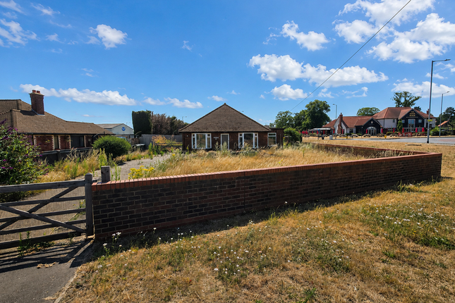 3 bed property, in Potton Road, £537,500