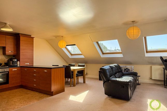 1 bed property, in Tinker Brook Close, £75,000