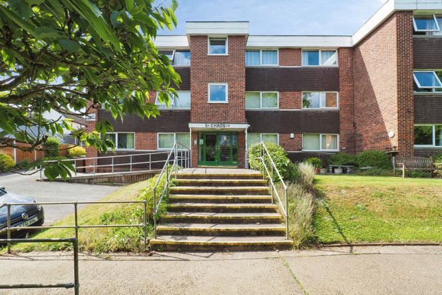 2 bed property, in Conway Road, £135,000