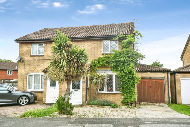 3 bed property, in Partridge Close, £265,000