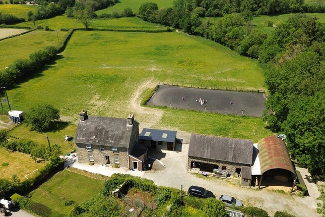 3 bed property, in Abermeurig, £560,000
