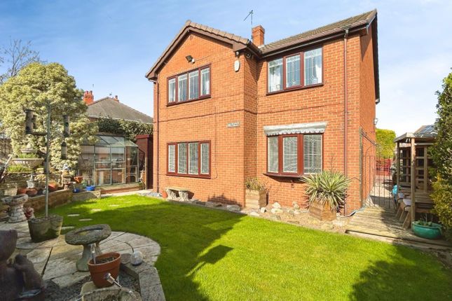 4 bed property, in Barnsley Road, £285,000