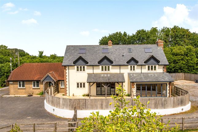 6 bed property, in Salcombe Regis, £695,000