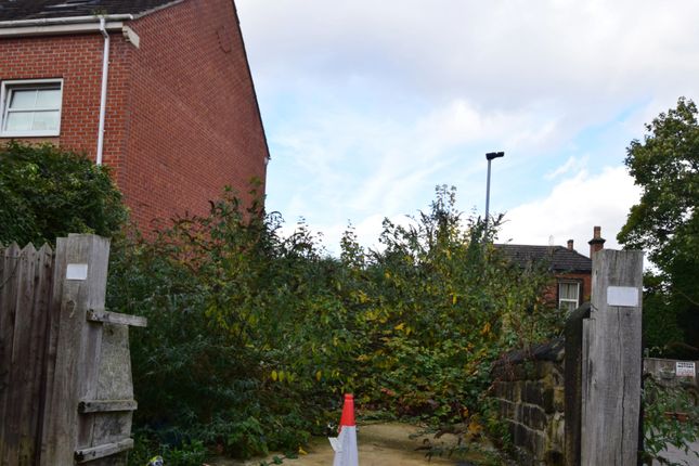3 bed property, in Springfield Street, £39,995