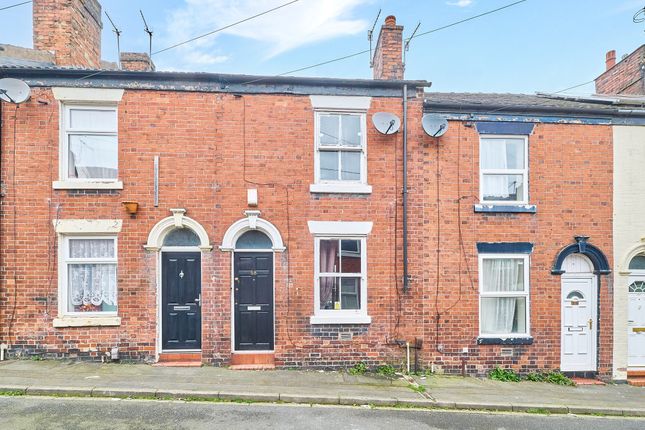 Studio, in 58 Henry Street, £55,000