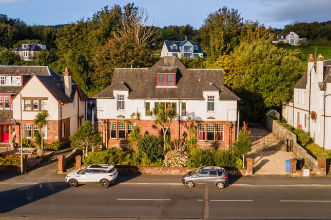 7 bed property, in Invermay, £395,000
