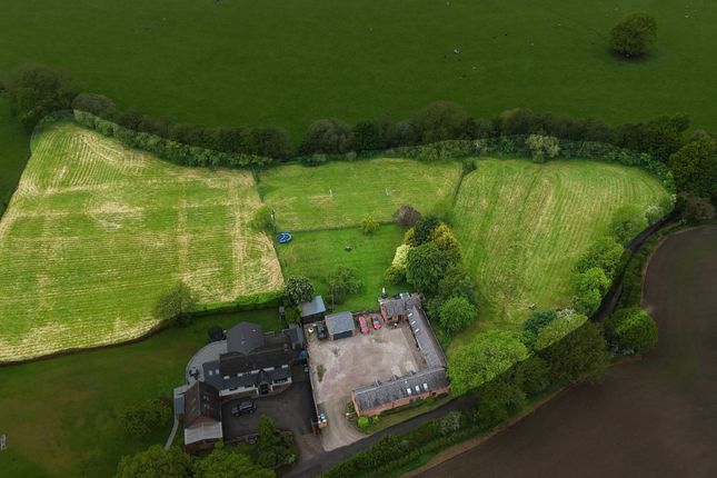 5 bed property, in Amerton, £950,000