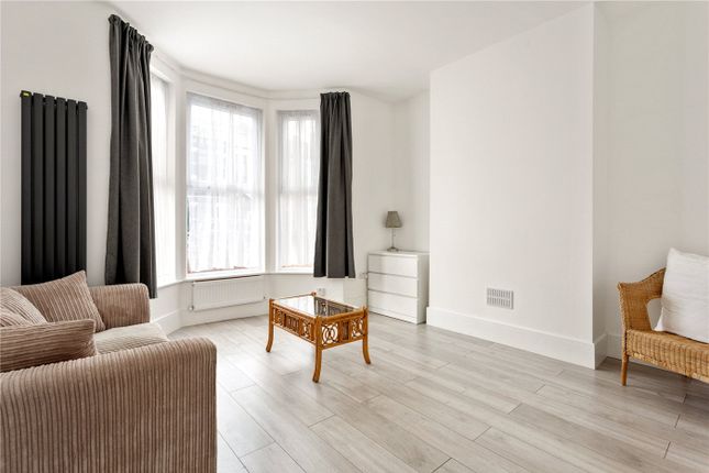 5 bed property, in Selkirk Road, £950,000