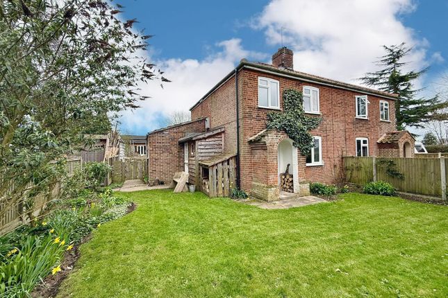 3 bed property, in Old Rectory Road, £300,000