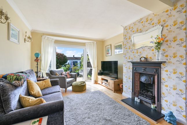 3 bed property, in Kingsbridge Road, £550,000