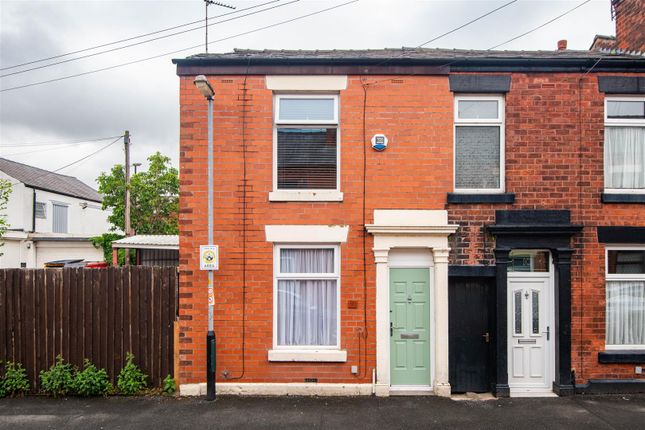 2 bed property, in Fellery Street, £119,995